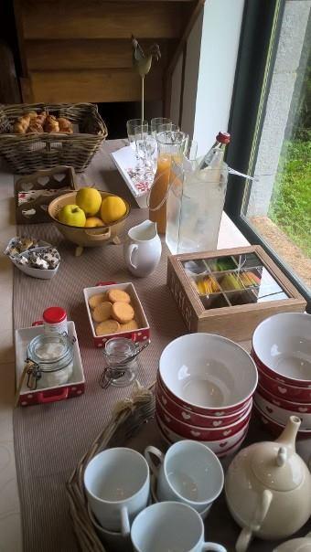 Bed and Breakfast Les Temps Gourmands Mondrepuis Экстерьер фото